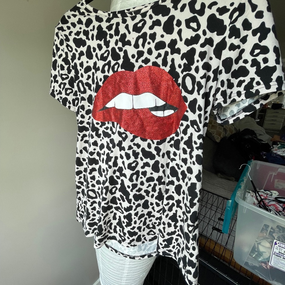 Hot Lips T Shirt